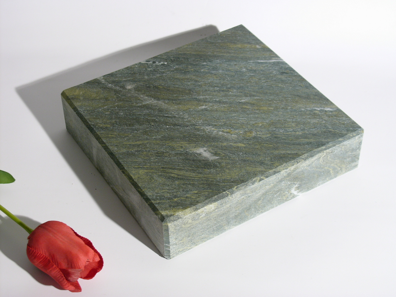 Steinplatte "Dorfer grün"
