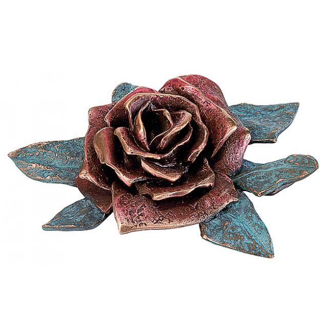 einzelne Rosenblüte,Blume aus Bronze, coloriert,Grabschmuck