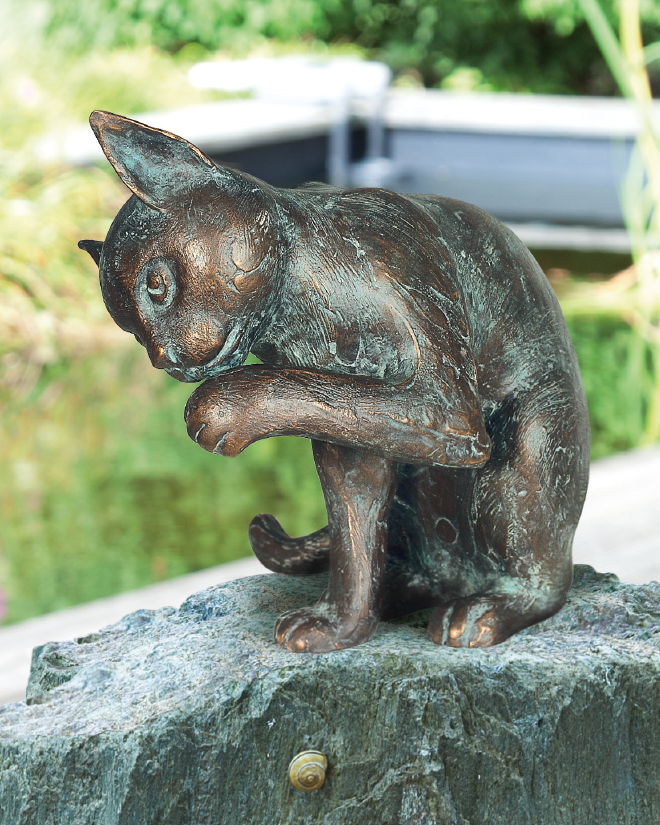 Katze, sitzend, Bronzeskulptur, Gartenbronze