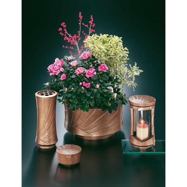 Vase mit Fächermotiv